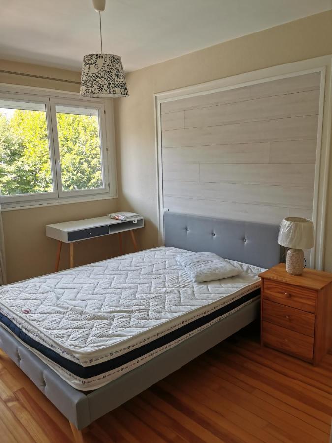 Velay Cocon Appartement 4 Chambres Avec Vue Sur Les Monuments Le Puy-en-Velay Exterior photo