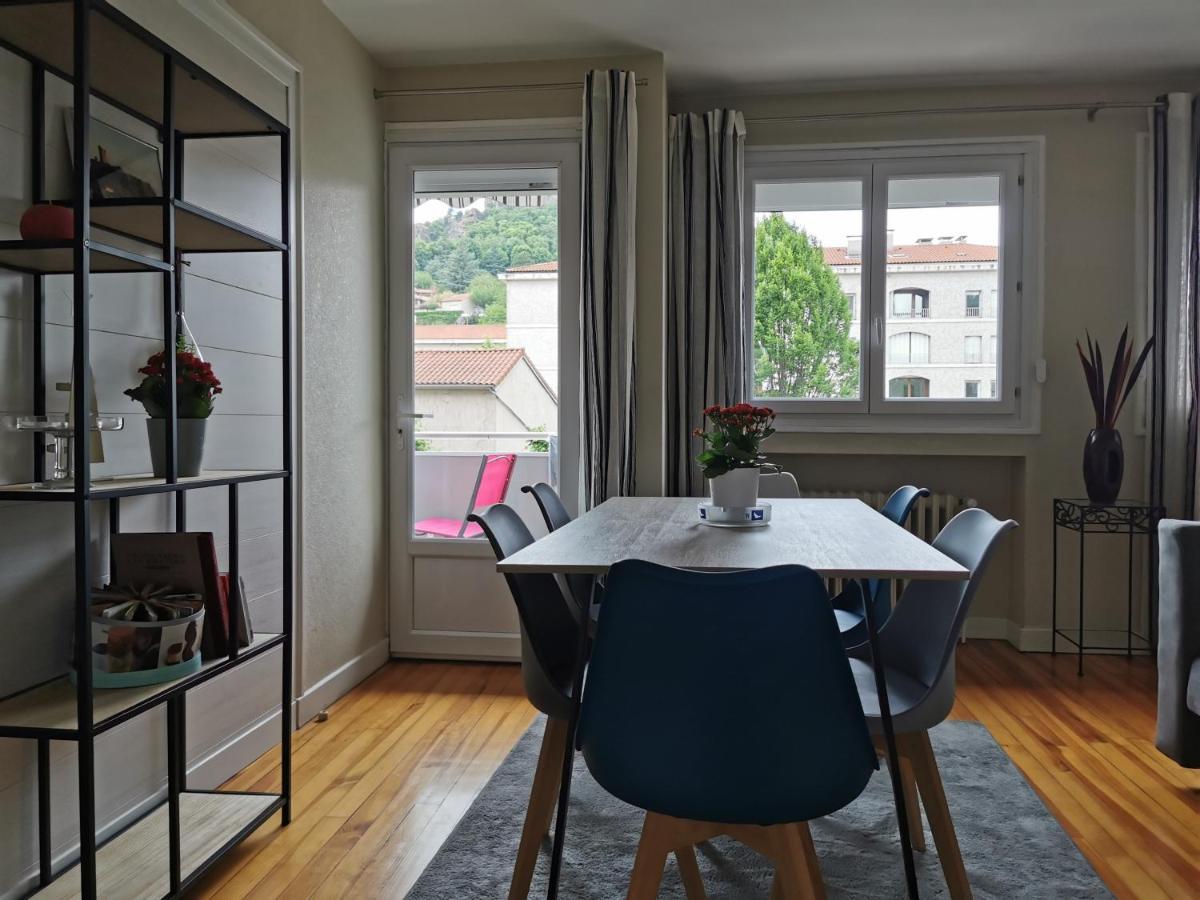Velay Cocon Appartement 4 Chambres Avec Vue Sur Les Monuments Le Puy-en-Velay Exterior photo