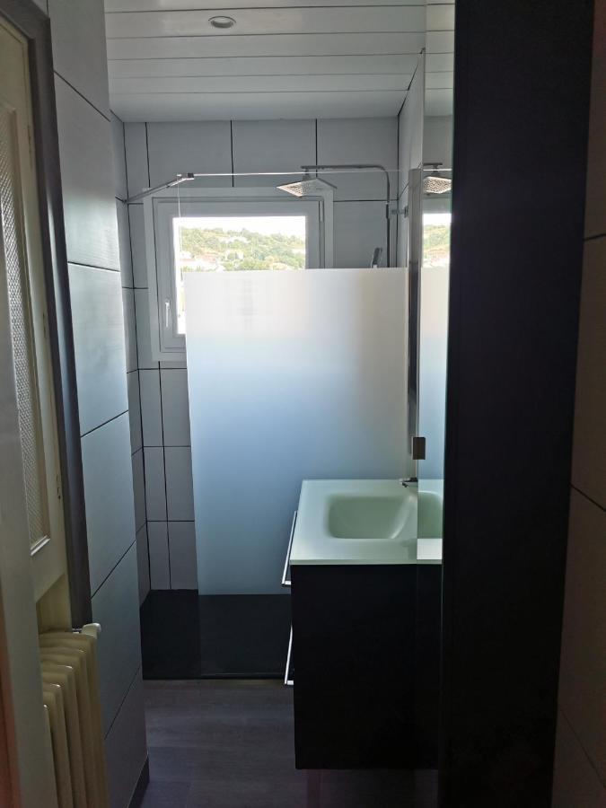 Velay Cocon Appartement 4 Chambres Avec Vue Sur Les Monuments Le Puy-en-Velay Exterior photo